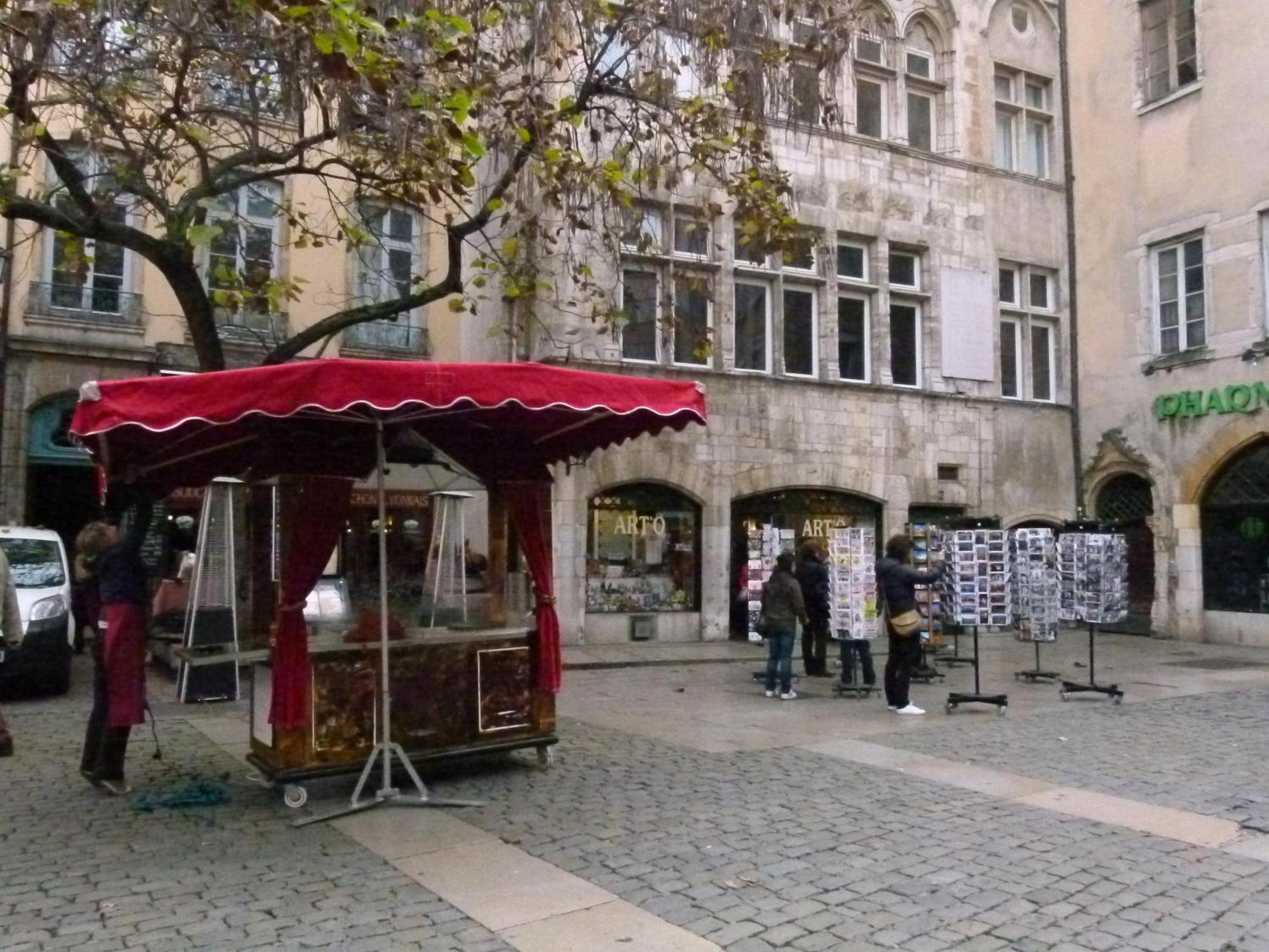 Perrache Sainte Blandine Lägenhet Lyon Exteriör bild